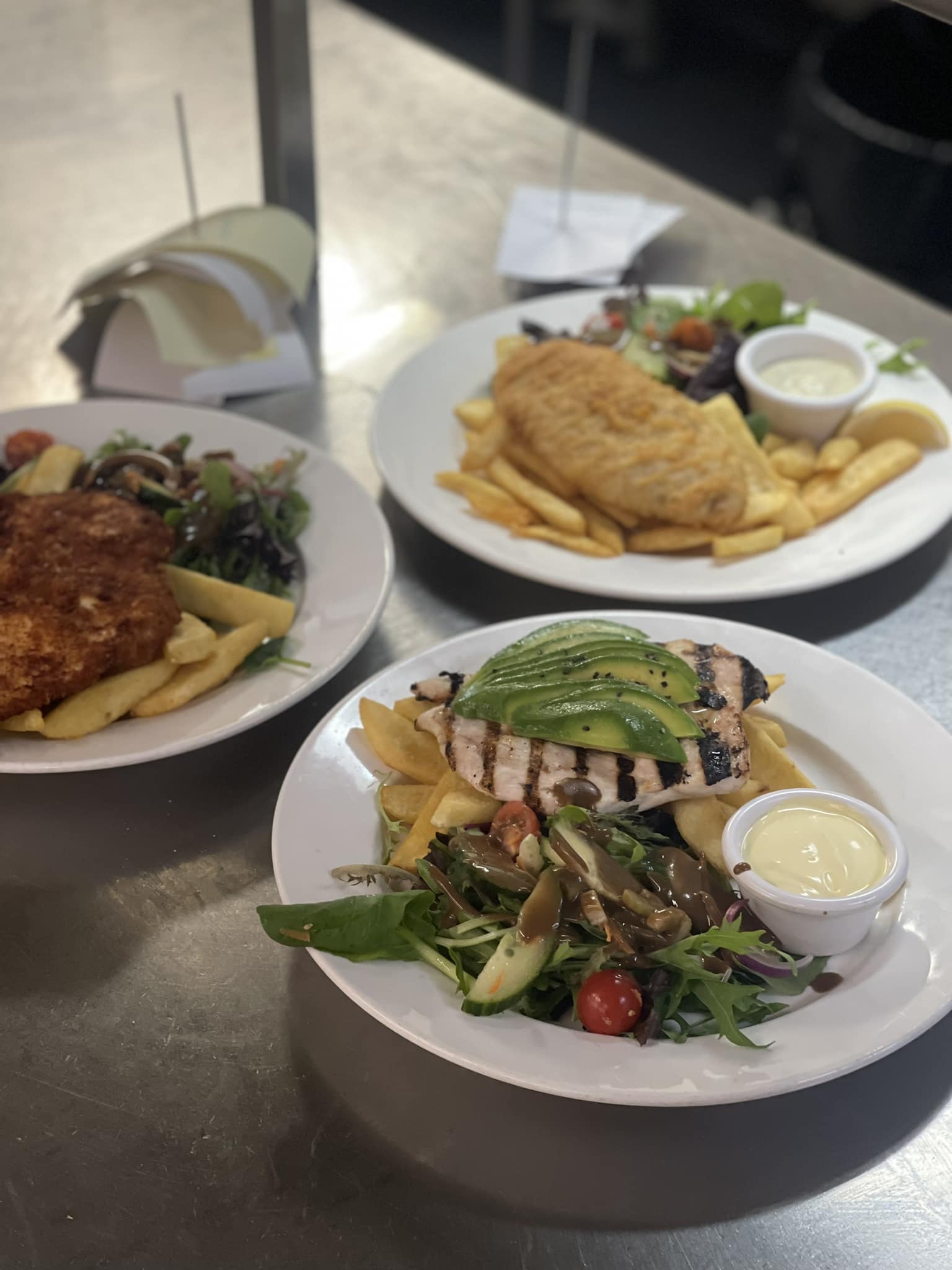 BOATROWERS HOTEL STOCKTON-EAT-DRINK